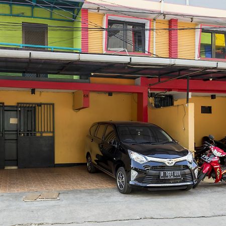 Reddoorz Near Gajah Mada Plaza 2 Hotel Jakarta Exterior photo