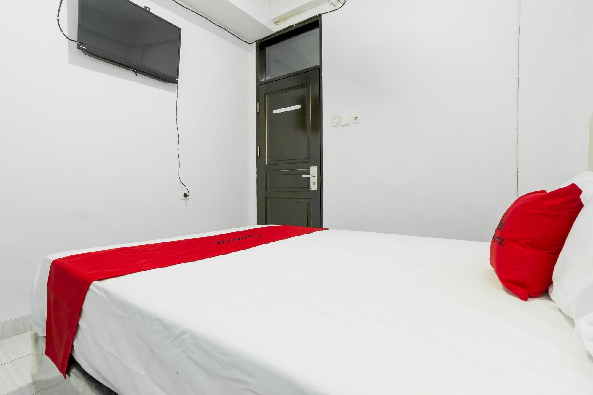 Reddoorz Near Gajah Mada Plaza 2 Hotel Jakarta Exterior photo